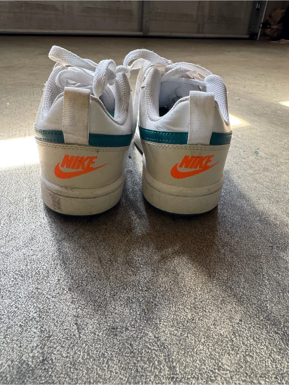 Kids Teal & White Low-Top Sneakers Nike